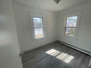 719 8th St in Union City, NJ - Building Photo - Building Photo