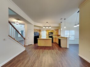 406 Glencrest Dr in Stanley, NC - Building Photo - Building Photo