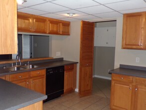 3600 Palmer Ct in Clovis, NM - Foto de edificio - Building Photo