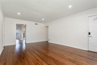 6737 Lakefair Cir in Dallas, TX - Building Photo - Building Photo
