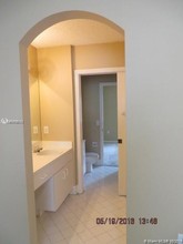 12090 SW 143rd Ln-Unit -6-6 in Miami, FL - Building Photo - Building Photo