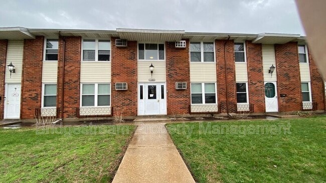 1299 Sanlor Ave in West Milton, OH - Building Photo - Building Photo