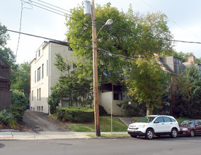 5922-5930 Howe St in Pittsburgh, PA - Building Photo - Building Photo