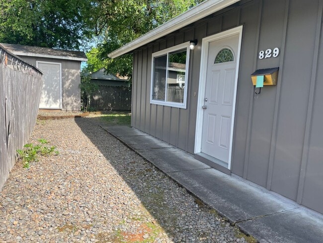 property at 827-829 NW 29th St