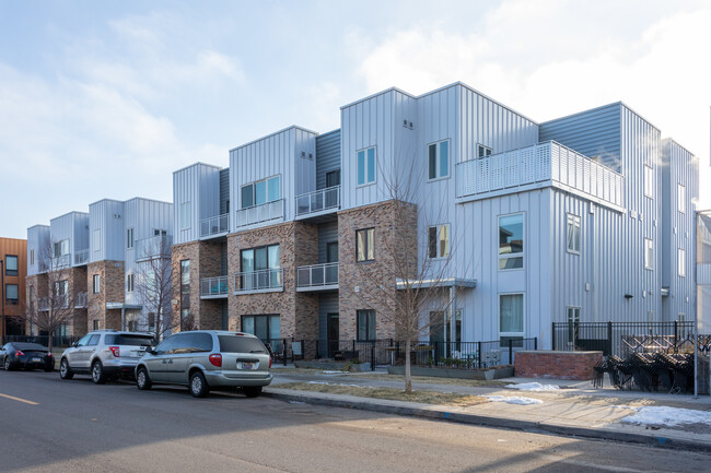 2530 Lawrence St in Denver, CO - Foto de edificio - Building Photo