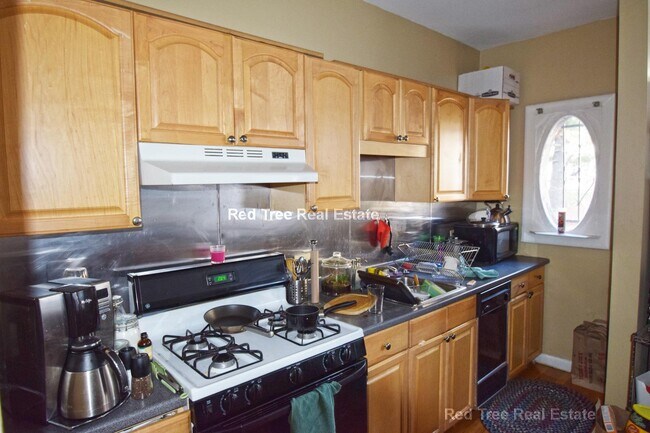 17 Highgate St in Boston, MA - Building Photo - Building Photo