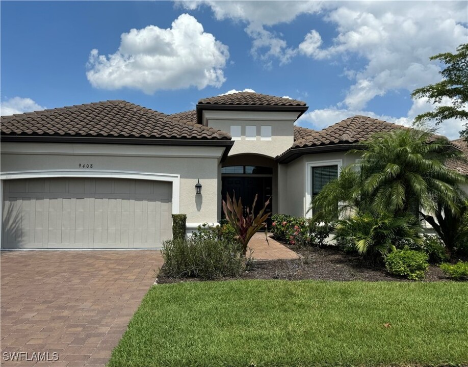 9408 Rapallo St in Naples, FL - Building Photo