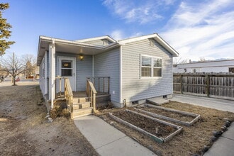 401 S Main St in Twin Bridges, MT - Building Photo - Building Photo