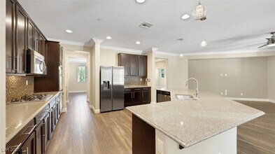 3217 Mist Effect Ave in Henderson, NV - Building Photo - Building Photo