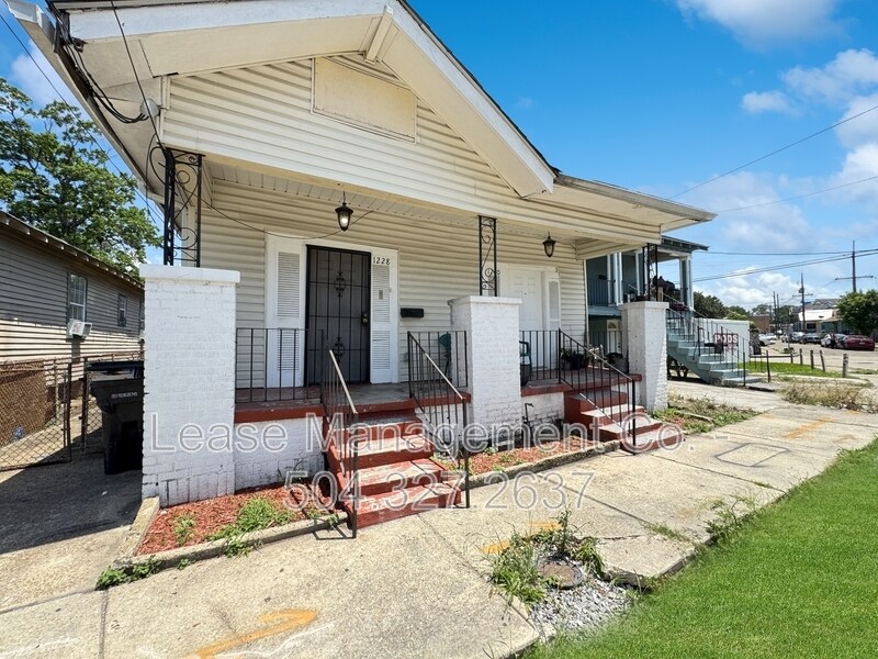 1228 S Genois St in New Orleans, LA - Building Photo