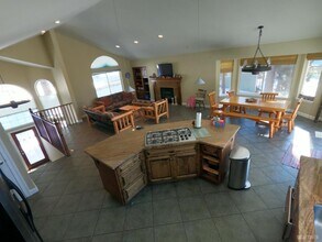 2383 Wagon Train Trail in South Lake Tahoe, CA - Building Photo - Building Photo