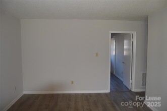 215 Kelly St in Statesville, NC - Building Photo - Building Photo