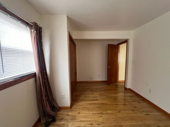 31 Orne St, Unit 1 in West Haven, CT - Building Photo - Building Photo