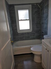 4056 E 123rd St in Cleveland, OH - Building Photo - Building Photo