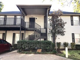 1112 James Ave in Waco, TX - Building Photo