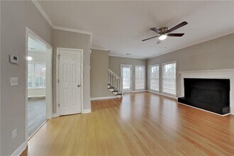 3625 Southlake Dr in Cumming, GA - Building Photo - Building Photo