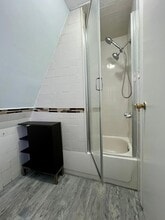 247 Parker St, Unit 3 in Newark, NJ - Building Photo - Building Photo