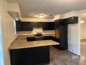 803 Camellia Ln in Daphne, AL - Building Photo - Building Photo