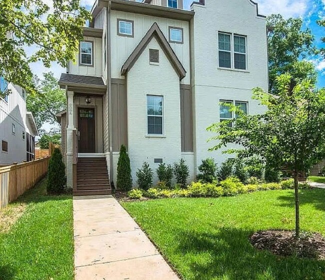 property at 909A Halcyon Ave