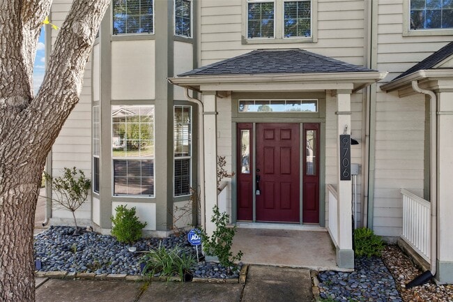 9706 Coyote Creek Dr in Houston, TX - Building Photo - Building Photo