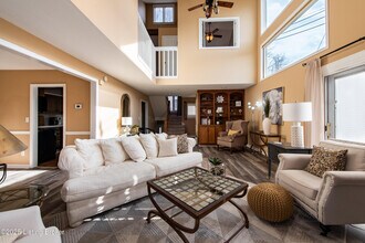 15 Harrods Landing Dr in Prospect, KY - Building Photo - Building Photo
