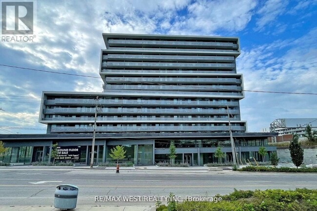 property at 120-1120 Varna Dr