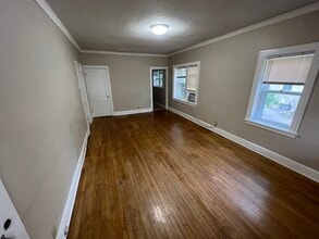 968 42nd Ave NE in Minneapolis, MN - Building Photo - Building Photo