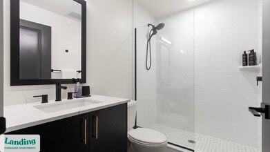 221 Main St N, Unit 1605 in St. Petersburg, FL - Foto de edificio - Building Photo