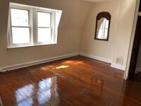 5537 Chew Ave - 4