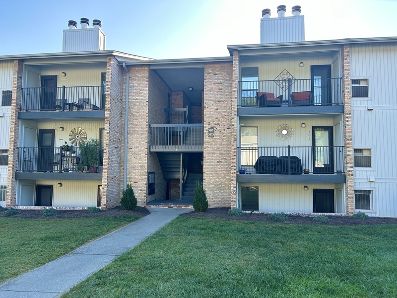 3621 Timberline Trail in Cave Spring, VA - Building Photo