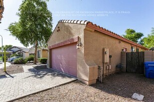 10205 W Cordes Rd in Tolleson, AZ - Building Photo