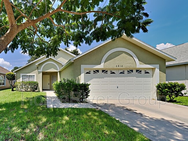 6816 Whitetail Ct