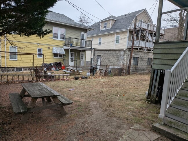 91 Wallingford Rd, Unit 3