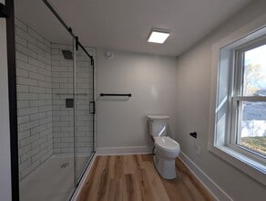 125 Maple Manor Dr in Syracuse, NY - Foto de edificio - Building Photo