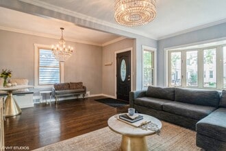 4024 N Maplewood Ave in Chicago, IL - Foto de edificio - Building Photo