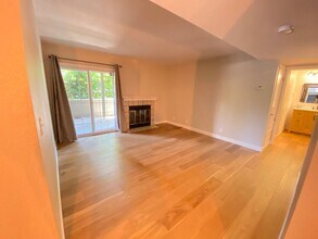 455 Canyon Oaks Dr in Oakland, CA - Building Photo - Building Photo