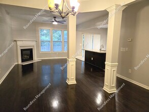 2014 Ellison Way in Kennesaw, GA - Building Photo - Building Photo