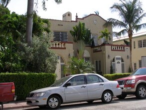 1507-1509 Meridian Ave in Miami Beach, FL - Foto de edificio - Building Photo