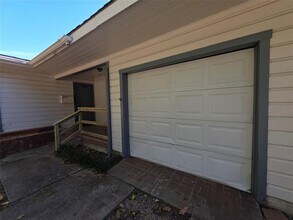 2717 Bilglade Rd in Fort Worth, TX - Building Photo - Building Photo