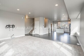 13429 S Silver Rock Ln in Draper, UT - Building Photo - Building Photo