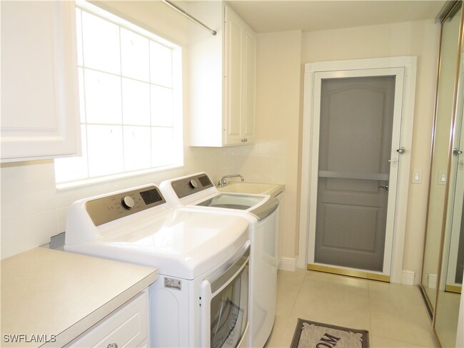 property at 4191 St George Ln