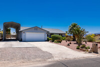 3878 Challenger Dr in Lake Havasu City, AZ - Foto de edificio - Building Photo