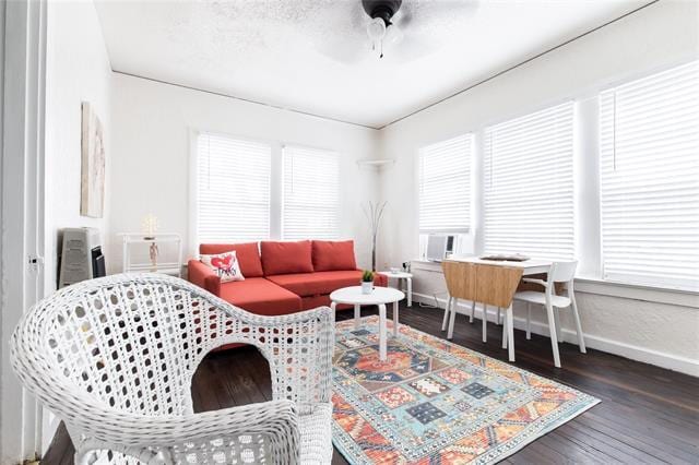 324 W Canty St in Dallas, TX - Building Photo - Building Photo