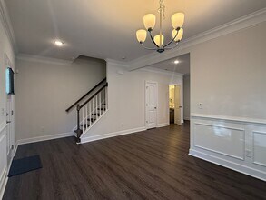 537 Earl St in Norfolk, VA - Building Photo - Building Photo