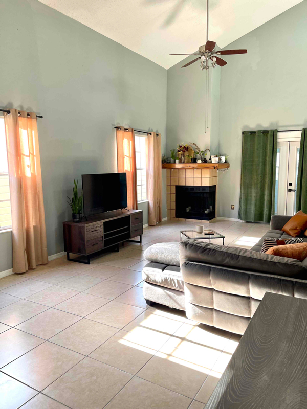 property at 5423 Andover Dr