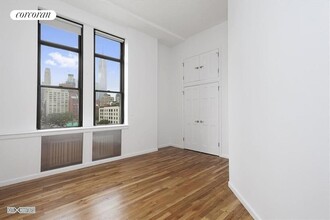 80 Varick St in New York, NY - Building Photo - Building Photo