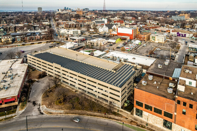 Manor Square Apartments in Kansas City, MO - Building Photo - Building Photo