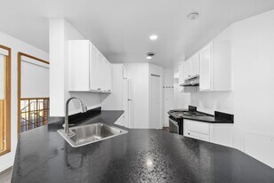 Griffin House Apartments in Buffalo, NY - Building Photo