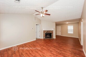 51 Giles Dr in Mcdonough, GA - Foto de edificio - Building Photo