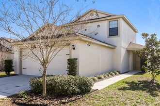 8548 Silverbell Loop, Unit 307 in Brooksville, FL - Foto de edificio - Building Photo